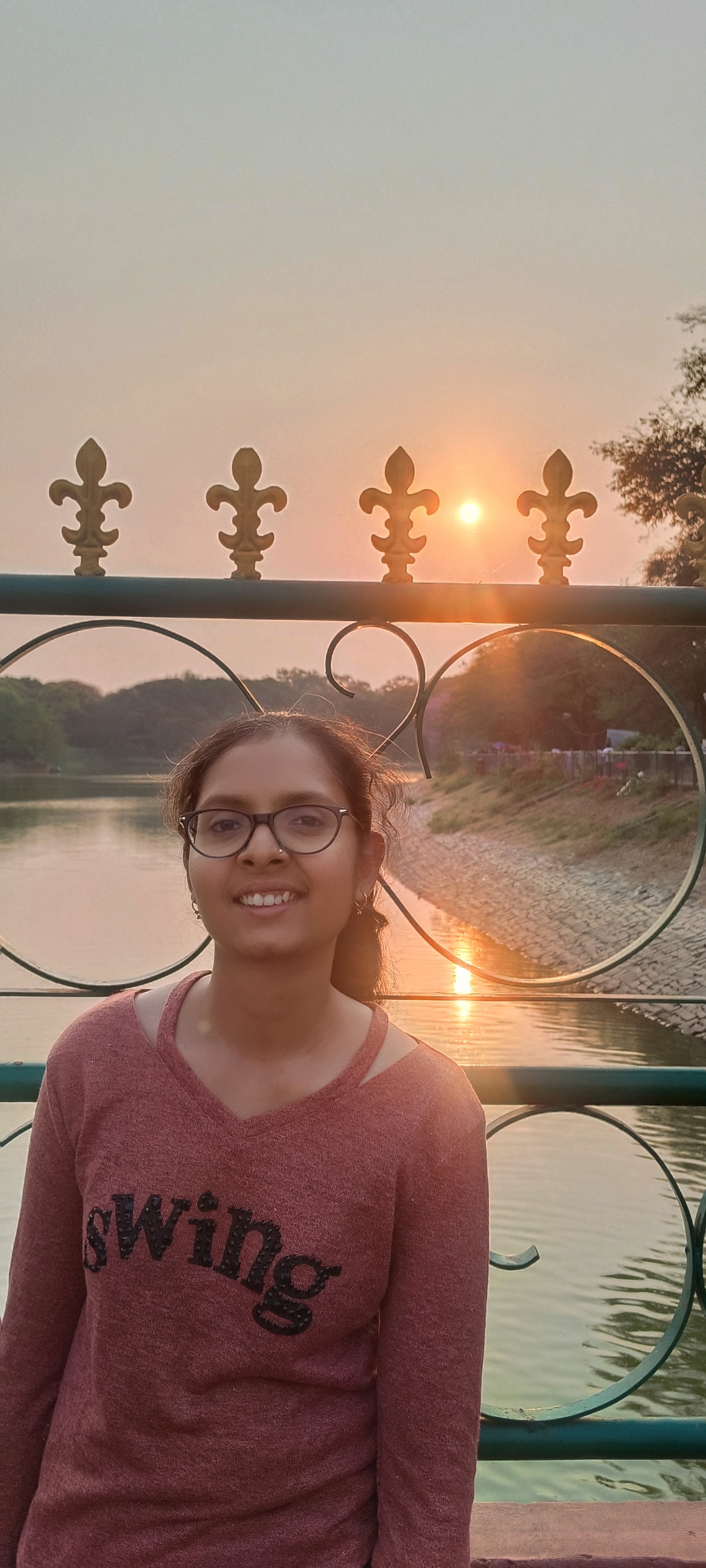 Divya	Patel